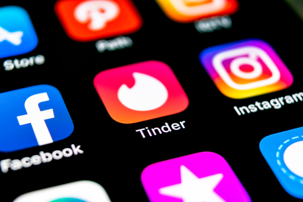 Một con ngựa đau cả tàu bỏ cỏ: Lỗi từ Facebook khiến cả Tinder, TikTok, Spotify cùng kéo nhau lên đường - Ảnh 2.