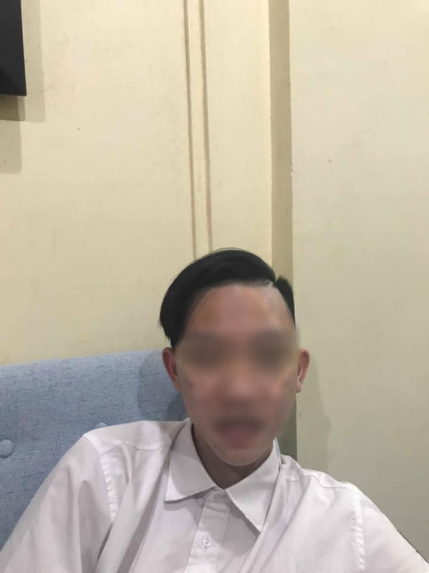 Xôn xao chuyện nam sinh đi học bị hiệu trưởng đuổi về vì cắt tóc sai quy định khiến cộng đồng mạng nổ ra tranh cãi ai đúng ai sai - Ảnh 2.