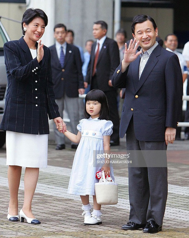 Hoàng hậu Masako - người mẹ từng vượt qua căn bệnh trầm cảm, dùng kỷ luật thép để dạy con sống như thường dân, không có đặc quyền dù là công chúa - Ảnh 13.
