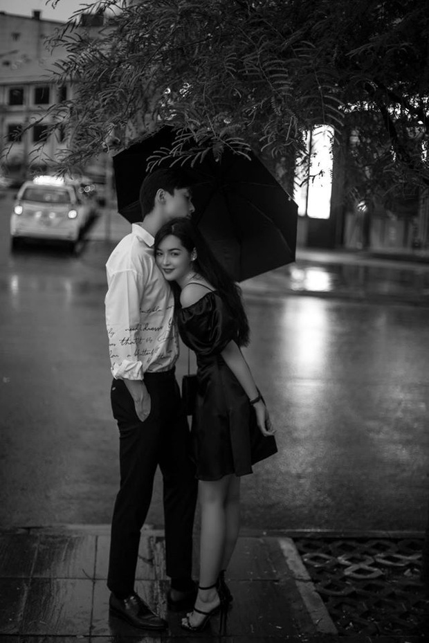 Alan Phạm - Vũ Thanh Quỳnh tung bộ hình cực lãng mạn dưới mưa: Ai nói yêu xa khó lắm? - Ảnh 6.