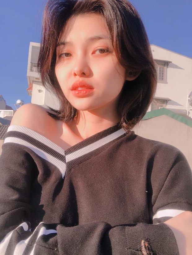 Chân dung Tuesday khiến Bích Phương bị ăn một cú lừa: Hóa ra là người quen từ Vietnams Next Top Model! - Ảnh 18. Chân dung Tuesday khiến Bích Phương bị ăn một cú lừa: Hóa ra là người quen từ Vietnams Next Top Model! - Ảnh 18.