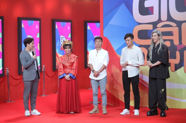 Ơn giời cậu đây rồi: Denis Đặng đứng hình trước tình cảm của trưởng phòng Trấn Thành - Ảnh 1. Ơn giời cậu đây rồi: Denis Đặng đứng hình trước tình cảm của trưởng phòng Trấn Thành - Ảnh 1.