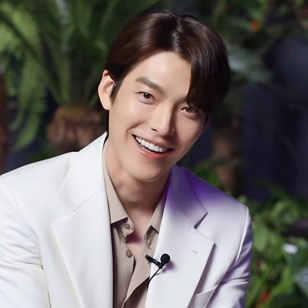 Kim Woo Bin gây bão với loạt ảnh tái xuất: Lột xác đẹp trai hút hồn sau 3 năm điều trị ung thư, nhưng có gì khang khác? - Ảnh 4.