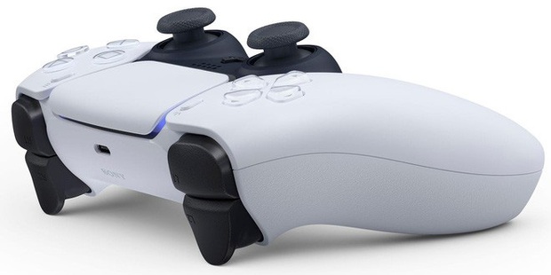 PS5 chính thức lộ diện: Kiểu dáng rất ngầu nhưng chưa rõ giá bán bao nhiêu, tặng kèm cả GTA V khi lên kệ - Ảnh 3.