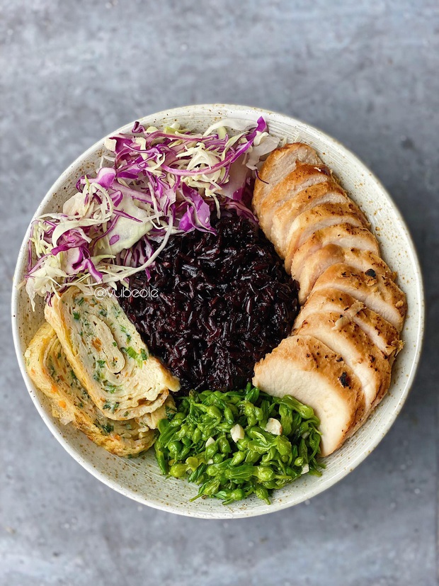 Chàng trai Hà Thành chia sẻ thực đơn Eat Clean buổi trưa trong 7 ngày theo style Nhật Bản: ngon - giảm cân - khỏe mạnh - Ảnh 3. Chàng trai Hà Thành chia sẻ thực đơn Eat Clean buổi trưa trong 7 ngày theo style Nhật Bản: ngon - giảm cân - khỏe mạnh - Ảnh 3.