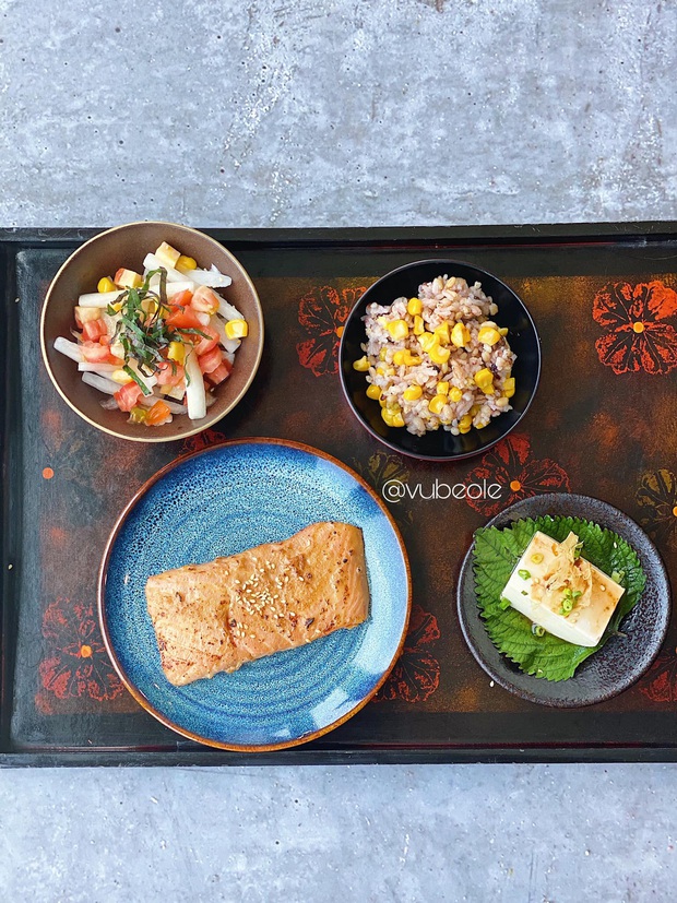 Chàng trai Hà Thành chia sẻ thực đơn Eat Clean buổi trưa trong 7 ngày theo style Nhật Bản: ngon - giảm cân - khỏe mạnh - Ảnh 6. Chàng trai Hà Thành chia sẻ thực đơn Eat Clean buổi trưa trong 7 ngày theo style Nhật Bản: ngon - giảm cân - khỏe mạnh - Ảnh 6.