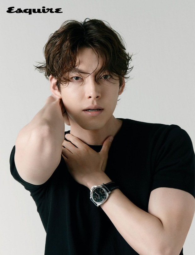 Kim Woo Bin lần đầu lên bìa tạp chí sau 3 năm điều trị ung thư: Visual trứ danh, bắp tay cuồn cuộn gây ngỡ ngàng - Ảnh 5.