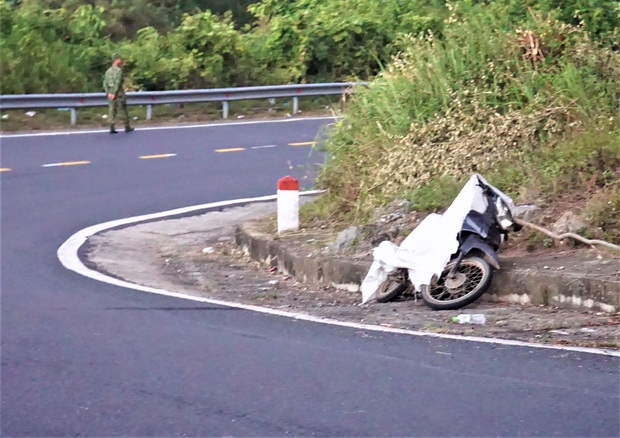 Triệu Quân Sự ngủ ở bãi biển Đà Nẵng, dạo chơi phố cổ Hội An và bình thản nói các anh bắt em đi khi công an ập vào quán game ở Tam Kỳ - Ảnh 2.