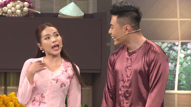 Khả Như nói tiếng Anh hay tới mức được thầy giáo tiếng Anh... tặng voucher học thêm - Ảnh 2.