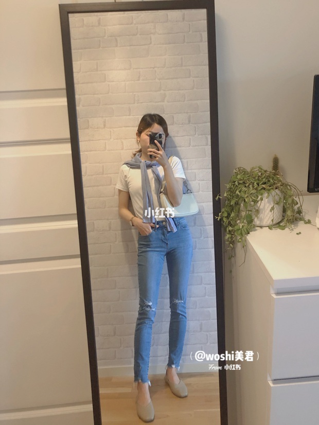 Nàng công sở cao 1m58 bật mí item tủ giúp cô trông cao ráo hơn hẳn dù thường xuyên đi giày bệt - Ảnh 8. Nàng công sở cao 1m58 bật mí item tủ giúp cô trông cao ráo hơn hẳn dù thường xuyên đi giày bệt - Ảnh 8.