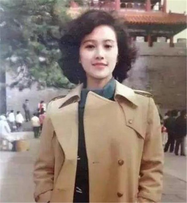 Chùm ảnh: Có mẹ xinh như minh tinh là trải nghiệm như thế nào? - Ảnh 3. Chùm ảnh: Có mẹ xinh như minh tinh là trải nghiệm như thế nào? - Ảnh 3.
