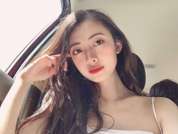 Ngoài con gái giám đốc - vợ Công Phượng, 2 gái xinh dân RMIT này yêu hot boy cũng đình đám không kém - Ảnh 15. Ngoài con gái giám đốc - vợ Công Phượng, 2 gái xinh dân RMIT này yêu hot boy cũng đình đám không kém - Ảnh 15.