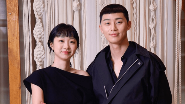 Baeksang 2020 quy tụ toàn quái vật nhưng spotligt dồn sạch vào đôi tình nhân Hyun Bin - Son Ye Jin? - Ảnh 15.