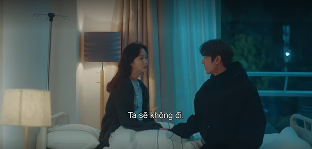 Thính xịn hơn cả hôn cổ, Lee Min Ho ôm ấp dính chặt Kim Go Eun không rời ở tập 15 Quân Vương Bất Diệt - Ảnh 1. Thính xịn hơn cả hôn cổ, Lee Min Ho ôm ấp dính chặt Kim Go Eun không rời ở tập 15 Quân Vương Bất Diệt - Ảnh 1.
