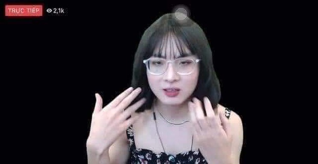 Lầy lội như fan streamer NoWay: Liên tục spam loạt ảnh trẻ trâu của Idol để tặng cho Cara Phương  - Ảnh 3.