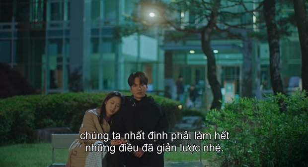 Thính xịn hơn cả hôn cổ, Lee Min Ho ôm ấp dính chặt Kim Go Eun không rời ở tập 15 Quân Vương Bất Diệt - Ảnh 8. Thính xịn hơn cả hôn cổ, Lee Min Ho ôm ấp dính chặt Kim Go Eun không rời ở tập 15 Quân Vương Bất Diệt - Ảnh 8.