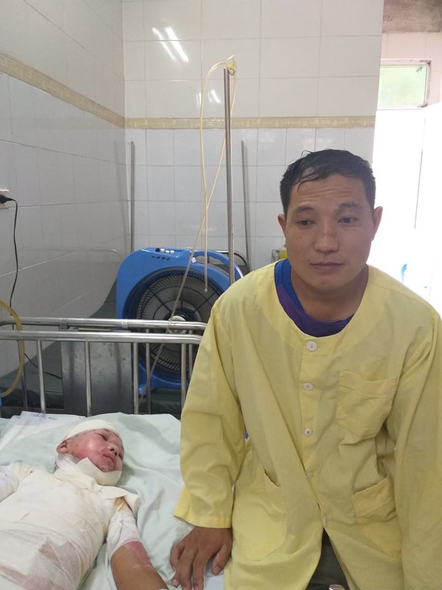 Trèo lên cột điện bắt chim, bé trai 12 tuổi bị điện giật phải cắt bỏ tay chân, tương lai mịt mù - Ảnh 5. Trèo lên cột điện bắt chim, bé trai 12 tuổi bị điện giật phải cắt bỏ tay chân, tương lai mịt mù - Ảnh 5.