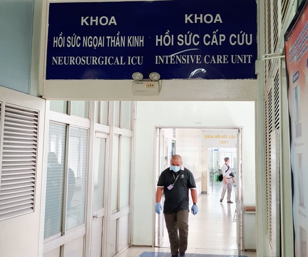 Phi công người Anh đã rời TP.HCM đến Hà Nội, sẽ hồi hương trên chiếc máy bay mình từng cầm lái - Ảnh 5.
