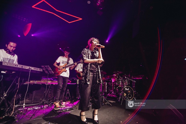 Mỹ Anh chinh phục khán giả Hà Nội với bản live Got You, tự tin làm chủ sân khấu khác hẳn bé Mỹ Anh ngày nào! - Ảnh 3. Mỹ Anh chinh phục khán giả Hà Nội với bản live Got You, tự tin làm chủ sân khấu khác hẳn bé Mỹ Anh ngày nào! - Ảnh 3.