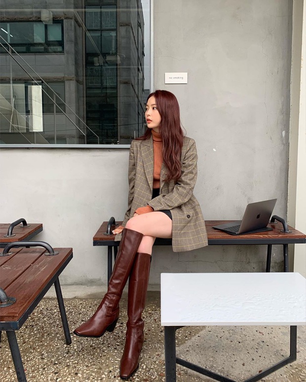 Gái xinh gây sốt với khoảnh khắc như sinh đôi với Jennie (BLACKPINK), hoá ra là người quen có tận 1,5 triệu follow - Ảnh 8. Gái xinh gây sốt với khoảnh khắc như sinh đôi với Jennie (BLACKPINK), hoá ra là người quen có tận 1,5 triệu follow - Ảnh 8.