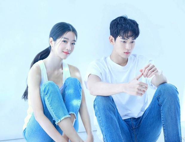 Couple Điên Thì Có Sao Kim Soo Hyun - Seo Ye Ji: Hôn hụt từ 6 năm trước, tướng phu thê, còn rõ rành rành hint hậu trường - Ảnh 14.