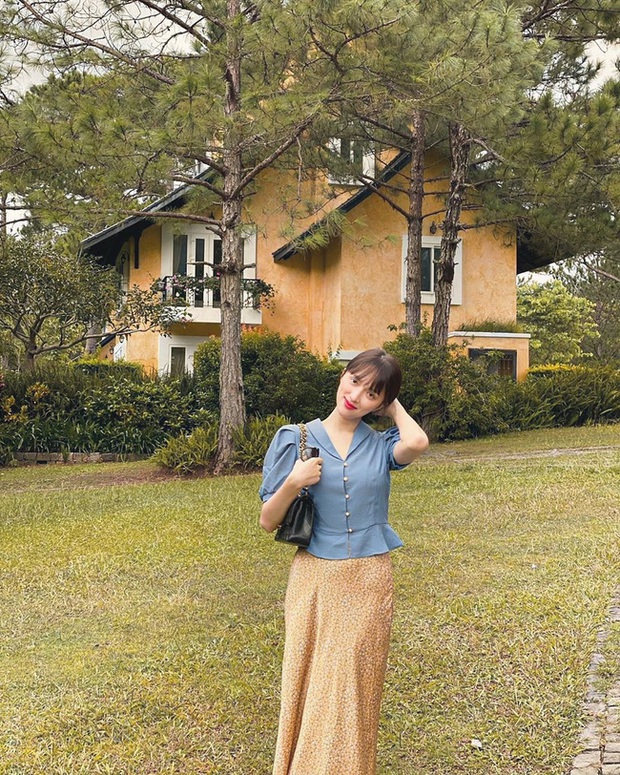 Style đi du lịch của Hương Giang thực sự xuất sắc, chị em không học hỏi là tiếc lắm cho xem! - Ảnh 4. Style đi du lịch của Hương Giang thực sự xuất sắc, chị em không học hỏi là tiếc lắm cho xem! - Ảnh 4.