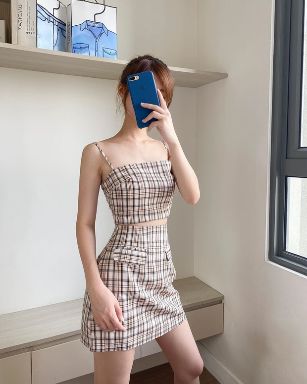 Diện váy ca rô như Seohyun vừa trẻ xinh lại vừa cá tính, các nàng không cần phối đồ cao tay vẫn yên tâm chuẩn đẹp - Ảnh 4. Diện váy ca rô như Seohyun vừa trẻ xinh lại vừa cá tính, các nàng không cần phối đồ cao tay vẫn yên tâm chuẩn đẹp - Ảnh 4.