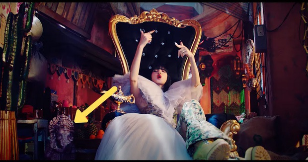 Kpop liên tiếp bị fan nước ngoài chỉ trích vì nhạo báng văn hóa: Một hạt sạn cũng làm hỏng cả sản phẩm tốt? - Ảnh 3.