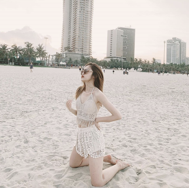 Dàn thí sinh Hoa Hậu Việt Nam đọ sắc với bikini: Ai cũng chân dài thẳng tắp, body nóng bỏng hay mảnh mai đều cân hết - Ảnh 5. Dàn thí sinh Hoa Hậu Việt Nam đọ sắc với bikini: Ai cũng chân dài thẳng tắp, body nóng bỏng hay mảnh mai đều cân hết - Ảnh 5.