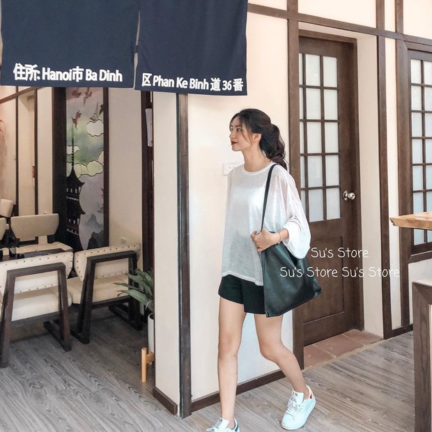 Kiểu áo thun được đôi bạn Jennie, Somi lăng xê: Trông thì đơn giản mà nàng nào diện lên cũng nữ tính, xinh xẻo hơn - Ảnh 8. Kiểu áo thun được đôi bạn Jennie, Somi lăng xê: Trông thì đơn giản mà nàng nào diện lên cũng nữ tính, xinh xẻo hơn - Ảnh 8.