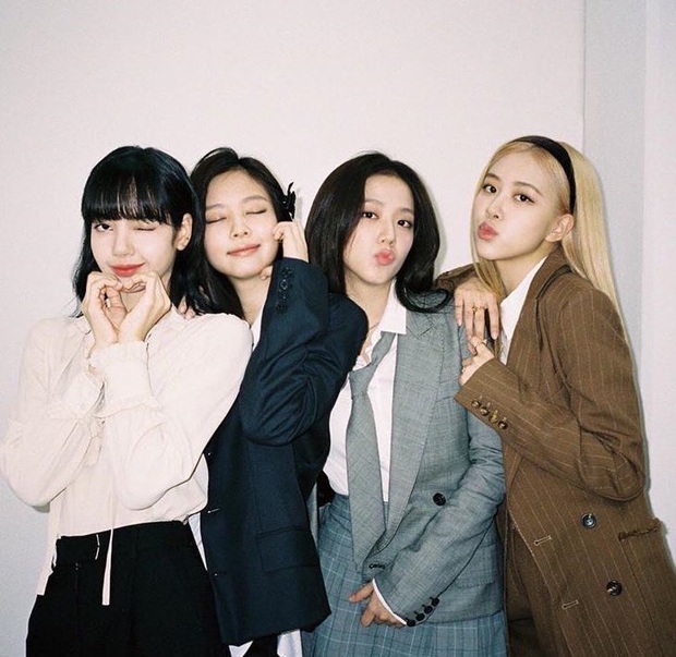 YG thông báo BLACKPINK sắp phát hành thêm ca khúc mới: Fan chưng hửng nhưng lại hoang mang nhẹ với cụm từ format đặc biệt? - Ảnh 3.