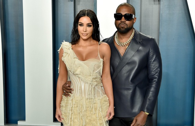 Kim Kardashian lần đầu lên tiếng giữa loạt ồn ào ly hôn, phá thai, thừa nhận Kanye West vật lộn với bệnh tâm thần - Ảnh 5.