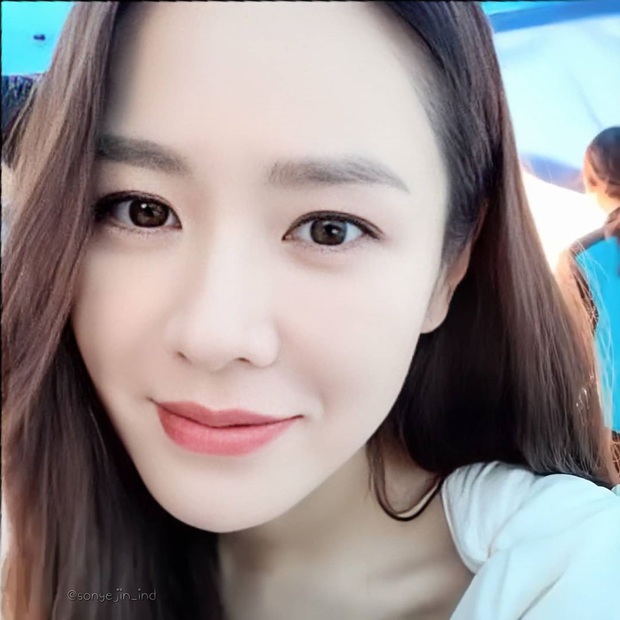 Đẳng cấp quốc bảo nhan sắc Son Ye Jin: Đăng clip khoe nhan sắc sương sương mà cũng lọt top Naver - Ảnh 5.