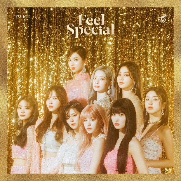 25 album của nữ nghệ sĩ Kpop bán chạy nhất mọi thời đại: Ngôi vương thuộc về album ít ngày tuổi, duy nhất IU là nghệ sĩ solo góp mặt - Ảnh 20. 25 album của nữ nghệ sĩ Kpop bán chạy nhất mọi thời đại: Ngôi vương thuộc về album ít ngày tuổi, duy nhất IU là nghệ sĩ solo góp mặt - Ảnh 20.