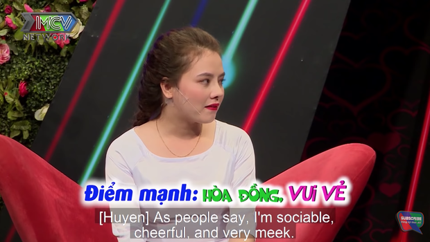 Cực phẩm cô giáo tiểu học đi show hẹn hò: MC khen nức nở, mẹ chàng trai ưng từ cái nhìn đầu tiên - Ảnh 3. Cực phẩm cô giáo tiểu học đi show hẹn hò: MC khen nức nở, mẹ chàng trai ưng từ cái nhìn đầu tiên - Ảnh 3.