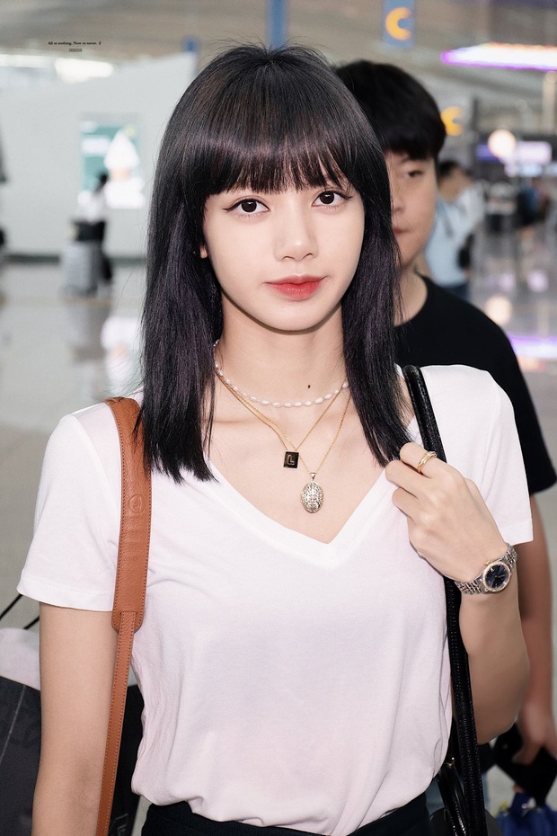 Hồng Quế tự tin ví mình với Lisa (BLACKPINK), netizen phản ứng bất ngờ: Giống thiệt nè, giống y hai giọt nước - Ảnh 4.