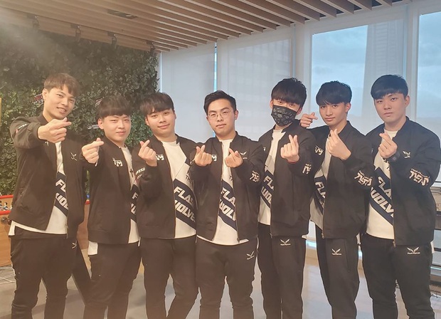 Hành trình chinh phục APL 2020 của Flash Wolves: Từ kẻ lót đường vô danh đến ngôi vô địch đầy thuyết phục! - Ảnh 3.