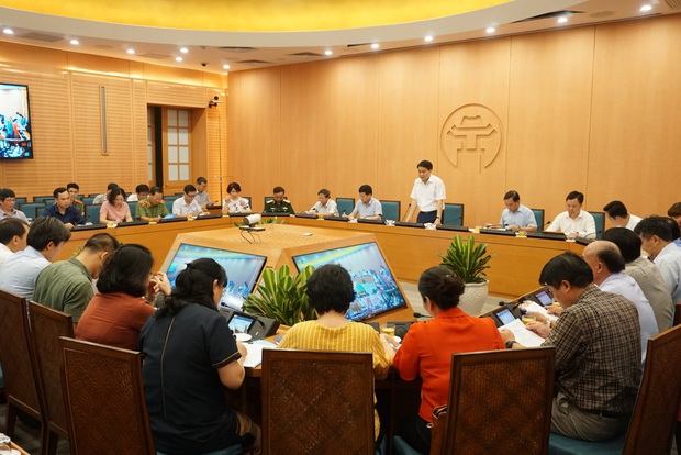 Hà Nội chính thức tạm dừng các hoạt động lễ hội, quán bar từ tối nay 29/7 - Ảnh 1.