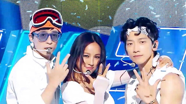 Chủ đề gây bão MXH: Visual Lee Hyori hay múi của Bi Rain không hot bằng... tiếng thở của tiên tử kết màn Yoo Jae Suk - Ảnh 4.