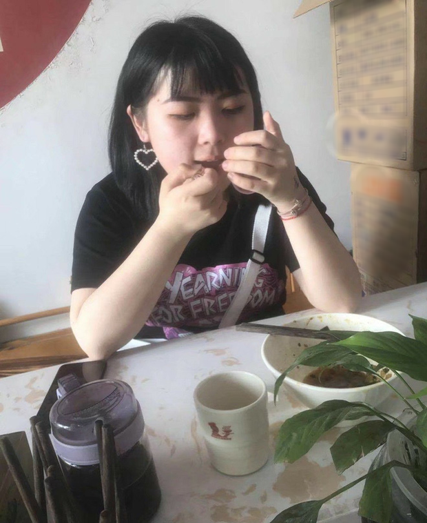 Thanh niên bóc phốt bạn gái quen qua mạng không xinh như hình, dân tình chia làm 2 phe tranh cãi - Ảnh 3. Thanh niên bóc phốt bạn gái quen qua mạng không xinh như hình, dân tình chia làm 2 phe tranh cãi - Ảnh 3.