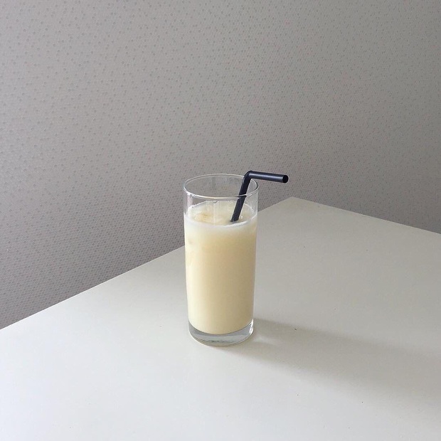 Uống sữa mỗi sáng: 9 điều cấm kị bạn đừng nên phạm phải để tránh bị bệnh - Ảnh 2.