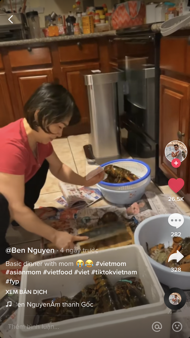 Bước vào bếp dõng dạc hỏi mẹ “hôm nay ăn gì”, chàng trai có ngay đoạn clip triệu views trên TikTok khiến dân mạng bật cười thành tiếng - Ảnh 1. Bước vào bếp dõng dạc hỏi mẹ “hôm nay ăn gì”, chàng trai có ngay đoạn clip triệu views trên TikTok khiến dân mạng bật cười thành tiếng - Ảnh 1.
