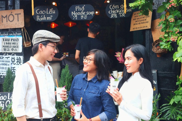 Điểm sáng Cầu Vòm Đồn Cả trong hành trình Huế - Hội An - Đà Nẵng: Thơ mộng như tranh vẽ, tha hồ picnic và tắm suối - Ảnh 4. Điểm sáng Cầu Vòm Đồn Cả trong hành trình Huế - Hội An - Đà Nẵng: Thơ mộng như tranh vẽ, tha hồ picnic và tắm suối - Ảnh 4.