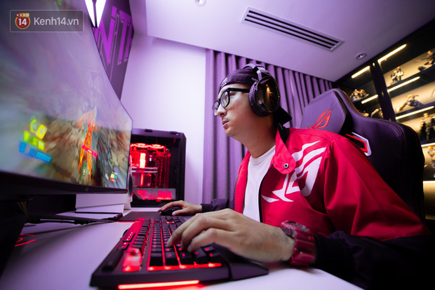 Cận cảnh căn phòng gaming 2 tỷ đồng của đại gia người Việt khiến cả thế giới cũng phải trầm trồ - Ảnh 4.