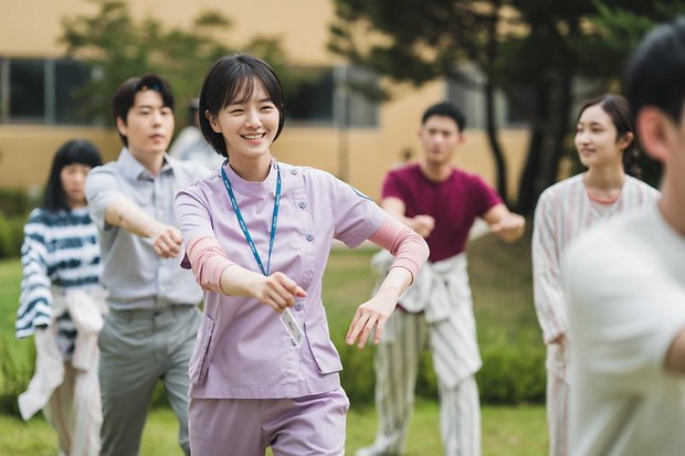 Nam Joo Ri - cô gái bị ghét nhất Điên Thì Có Sao vì trót “đánh trúng tim đen” mà khán giả hè nhau anti? - Ảnh 12.