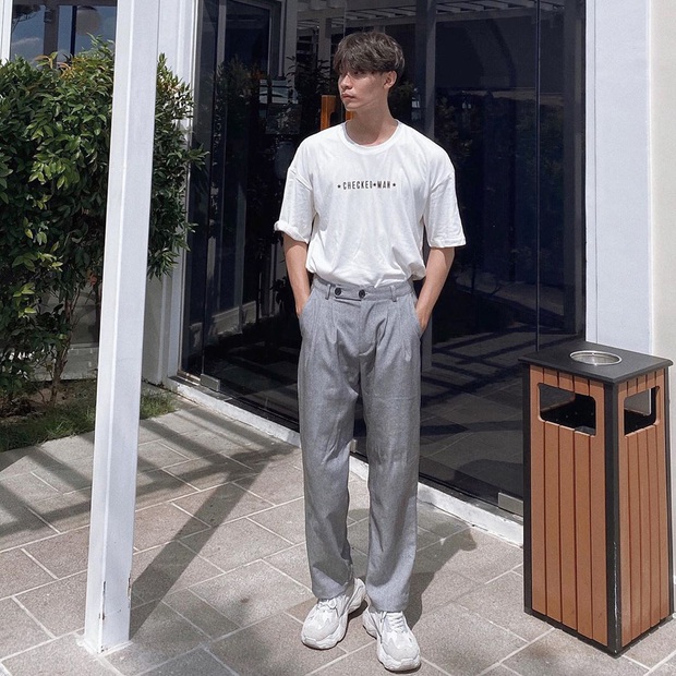 Chỉ với chiếc áo phông cơ bản, các chàng trai có thể “chế cháo” được nhiều outfit bảnh tỏn hết nấc - Ảnh 3. Chỉ với chiếc áo phông cơ bản, các chàng trai có thể “chế cháo” được nhiều outfit bảnh tỏn hết nấc - Ảnh 3.
