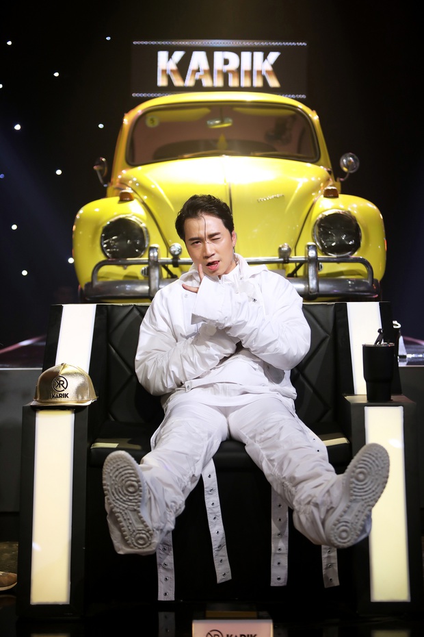 Karik ngồi ghế nóng Rap Việt: Lo nhất là team Binz! - Ảnh 1. Karik ngồi ghế nóng Rap Việt: Lo nhất là team Binz! - Ảnh 1.