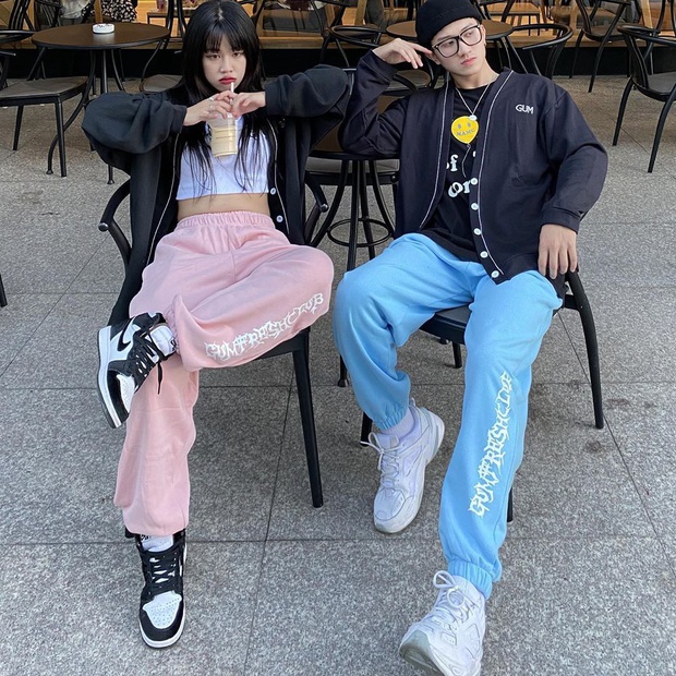 Chỉ với chiếc áo phông cơ bản, các chàng trai có thể “chế cháo” được nhiều outfit bảnh tỏn hết nấc - Ảnh 19. Chỉ với chiếc áo phông cơ bản, các chàng trai có thể “chế cháo” được nhiều outfit bảnh tỏn hết nấc - Ảnh 19.