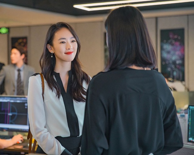 30 chưa phải là hết dạy bạn quy tắc khi đi làm: Nơi làm việc giống như chiến trường, đừng tỏ ra cao thượng, vị tha mãi - Ảnh 3. 30 chưa phải là hết dạy bạn quy tắc khi đi làm: Nơi làm việc giống như chiến trường, đừng tỏ ra cao thượng, vị tha mãi - Ảnh 3.