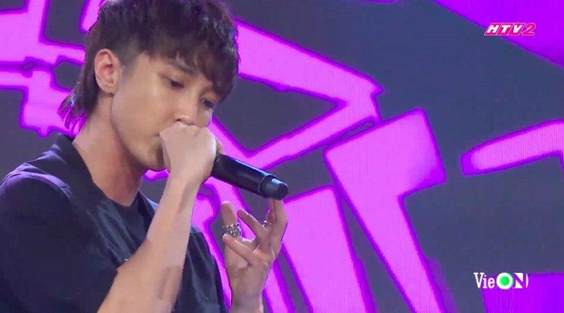 Key (MONSTAR) bất ngờ làm thí sinh Rap Việt nhưng bị loại ngay vòng đầu, Binz gay gắt: Style này người khác đã làm 10 năm về trước rồi! - Ảnh 4. Key (MONSTAR) bất ngờ làm thí sinh Rap Việt nhưng bị loại ngay vòng đầu, Binz gay gắt: Style này người khác đã làm 10 năm về trước rồi! - Ảnh 4.